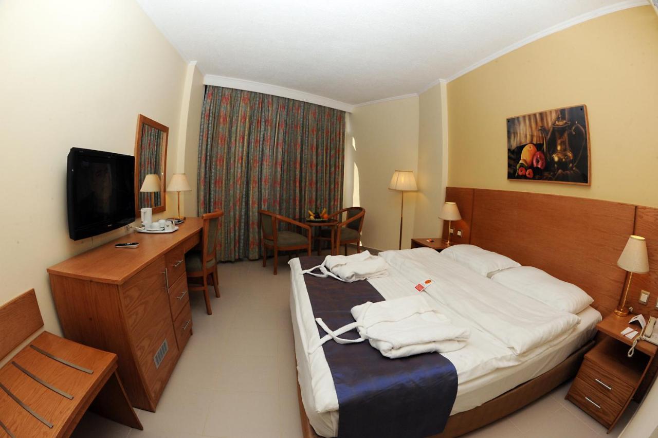 Aqaba Gulf Hotel ภายนอก รูปภาพ